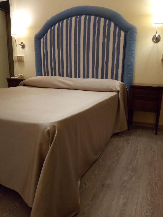 לוקה Hotel Stipino מראה חיצוני תמונה