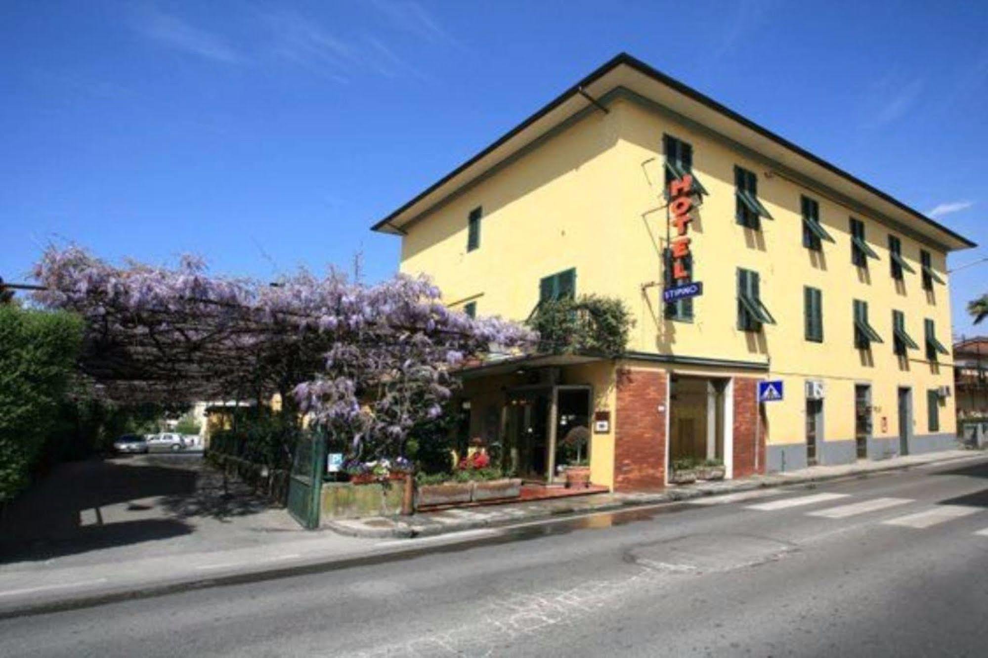 לוקה Hotel Stipino מראה חיצוני תמונה